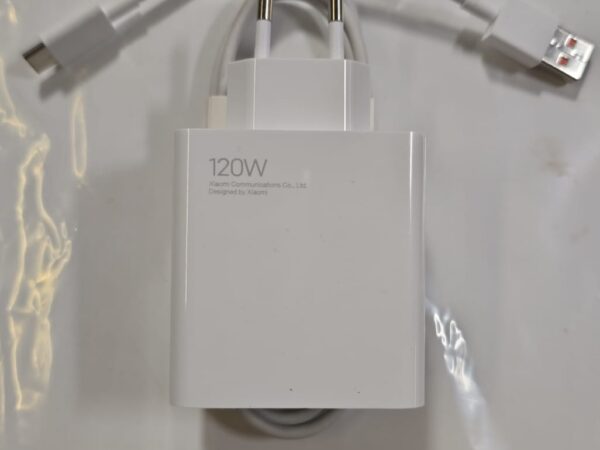 200x Xiaomi 120W Fast Chargers – Type C