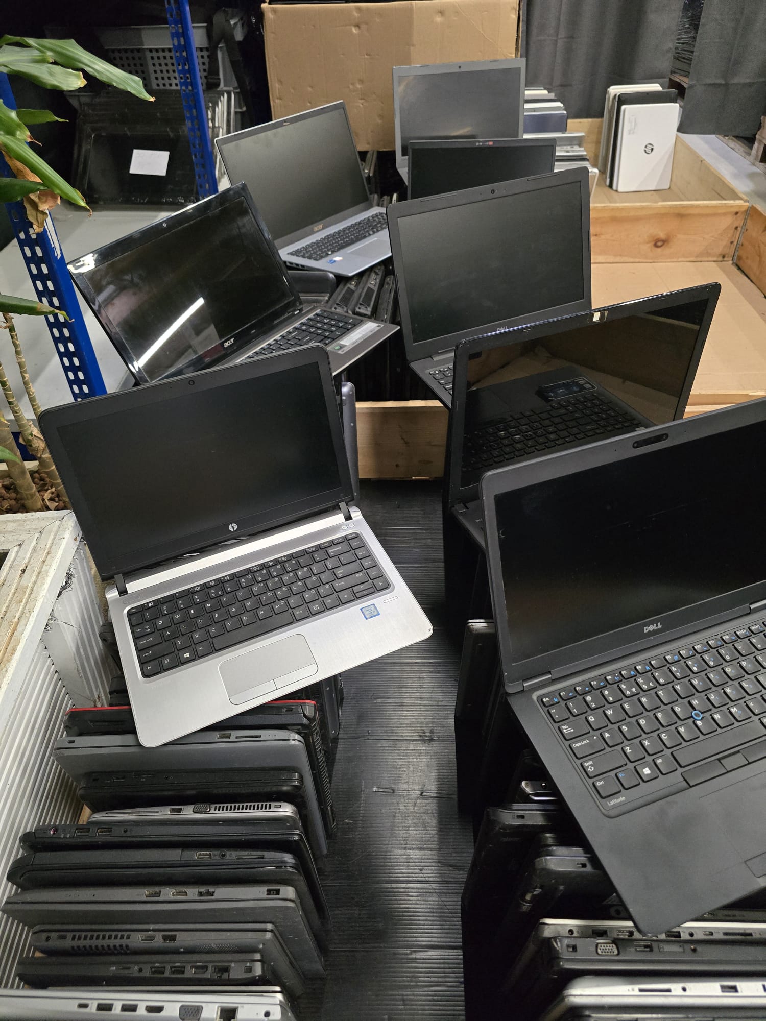 Bulk Dell / HP Laptops Mixed Generation (1st–11th Gen) | Tested & Untested - Image 1